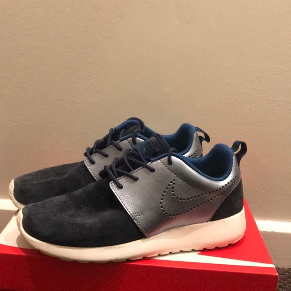 nike roshe suede nike roshe suede